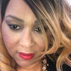 Meet your Posher, Chandra